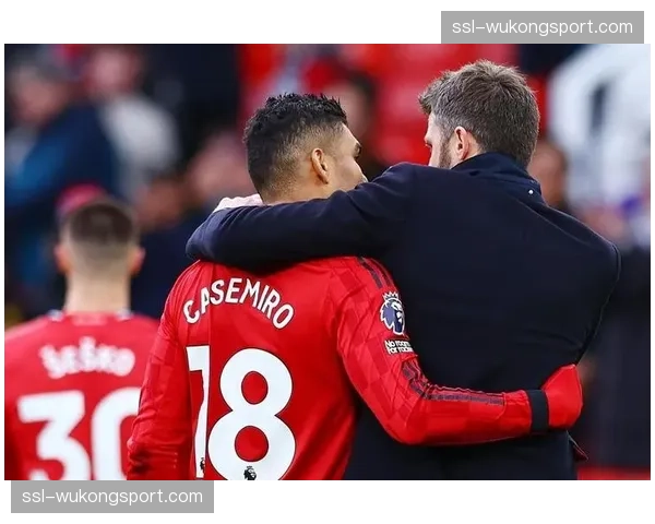 消息:曼联主帅确认,对阵维拉将采用更具针对性的混合防守策略